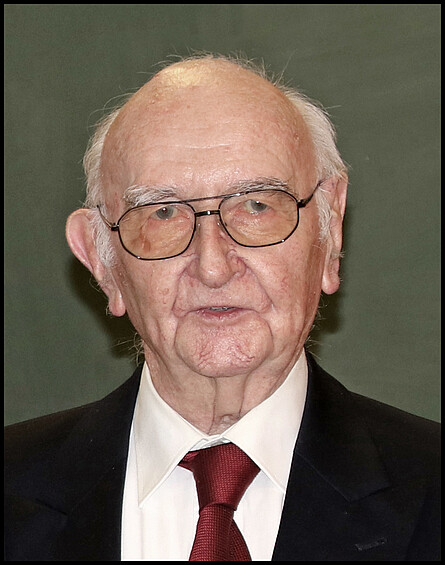 Prof. Dr. Peter Schmid